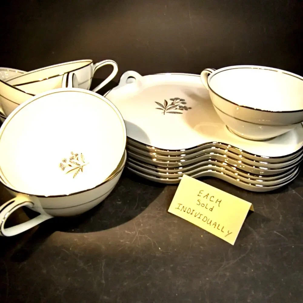 1559. Noritake China Snack Plate Set Bessie 5788